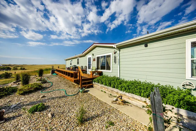 $699,999 | 555 Trabing Road, Buffalo, WY 82834