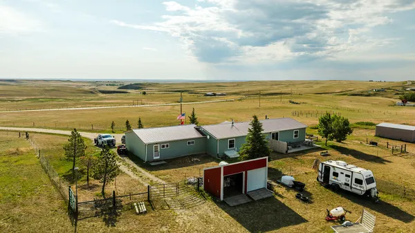$659,900 | 555 Trabing Road, Buffalo, WY 82834