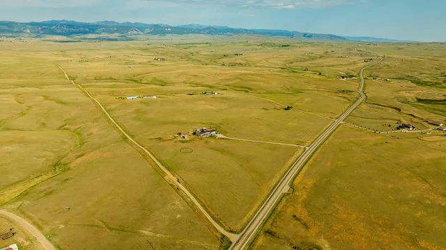 $699,999 | 555 Trabing Road, Buffalo, WY 82834