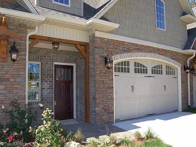 21 Beauchamp Road Winston-Salem, NC 27103 - Photo 1 of 9 Exterior Front.