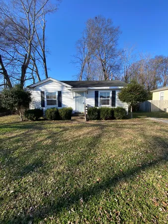 $995 | 616 Gracey Avenue, Clarksville, TN 37040
