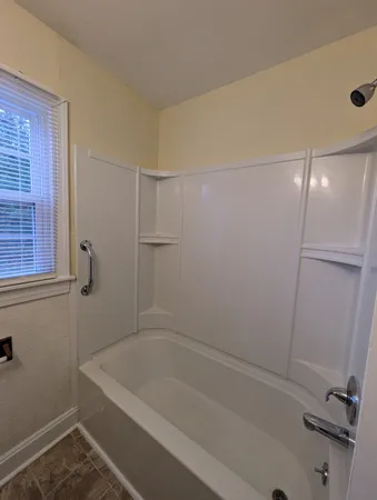 $895 | 616 Gracey Avenue, Clarksville, TN 37040