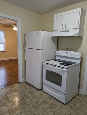 $895 | 616 Gracey Avenue, Clarksville, TN 37040