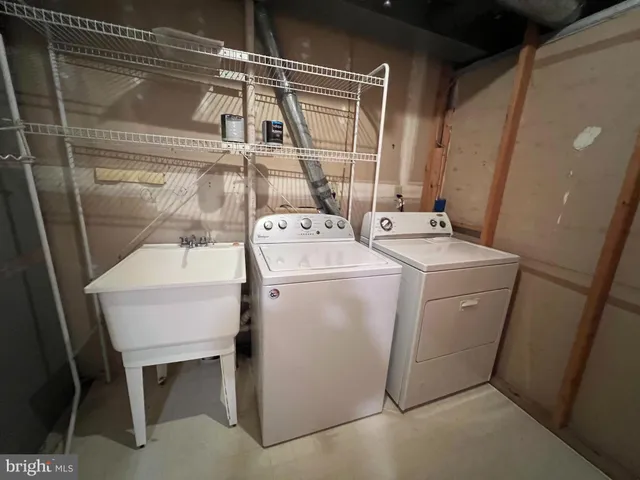 $2,595 | 5004 Doctorfish Court, Waldorf, MD 20603