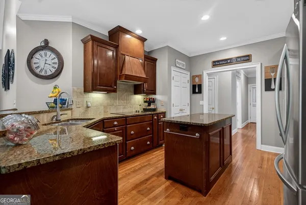 $844,000 | 205 River Oaks Drive, LaGrange, GA 30240