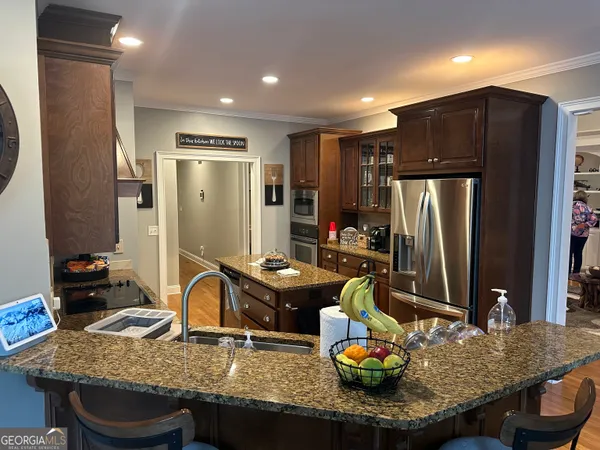 $844,000 | 205 River Oaks Drive, LaGrange, GA 30240