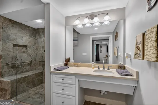 $844,000 | 205 River Oaks Drive, LaGrange, GA 30240