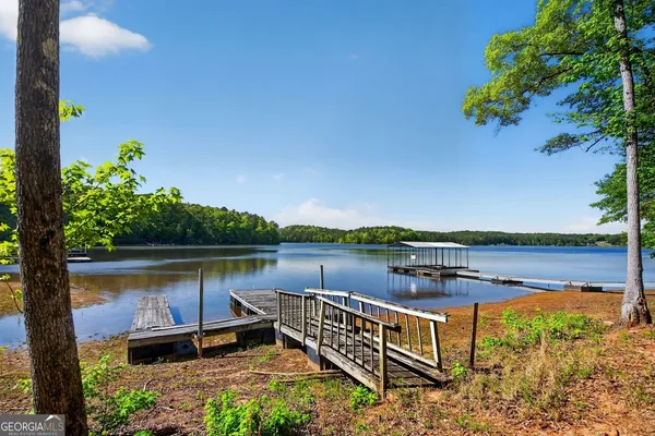 $844,000 | 205 River Oaks Drive, LaGrange, GA 30240