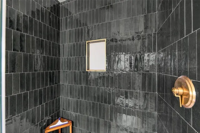 $409,900 | 2311 Sunset Drive, Eustis, FL 32726