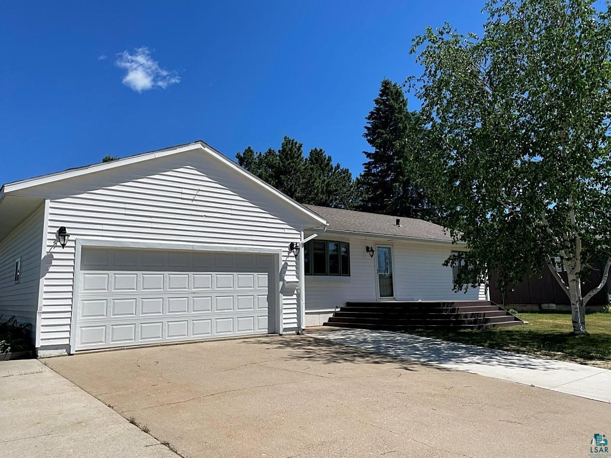 22 Dogwood Boulevard Babbitt, MN 55706 - Photo 2 of 59