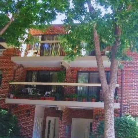 $699,000 | 71-28 Sutton Place, Unit 3 | Pomonok