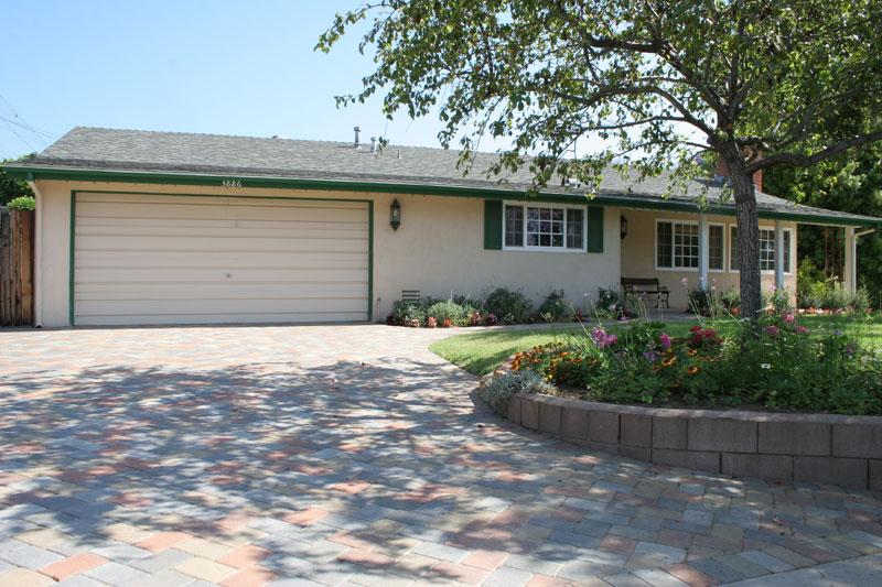 3886 Calle Cita Santa Barbara, CA 93110 - Photo 3 of 14 a front view of a house with a yard
