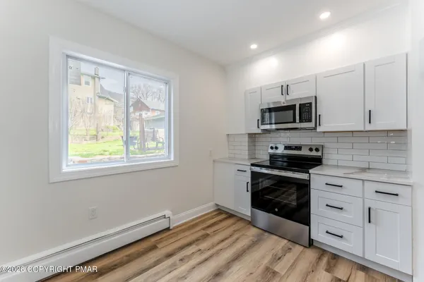 $224,900 | 727 William Street, Pen Argyl, PA 18072