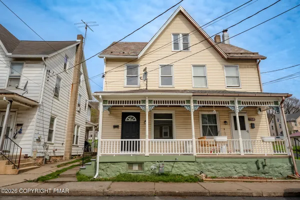 $224,900 | 727 William Street, Pen Argyl, PA 18072
