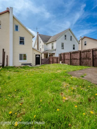 $224,900 | 727 William Street, Pen Argyl, PA 18072