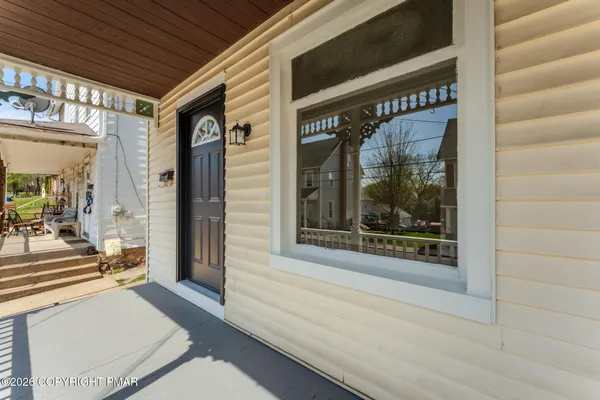 $224,900 | 727 William Street, Pen Argyl, PA 18072