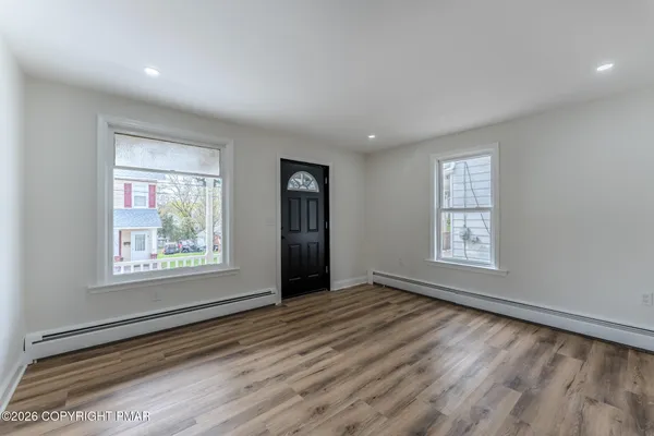 $224,900 | 727 William Street, Pen Argyl, PA 18072