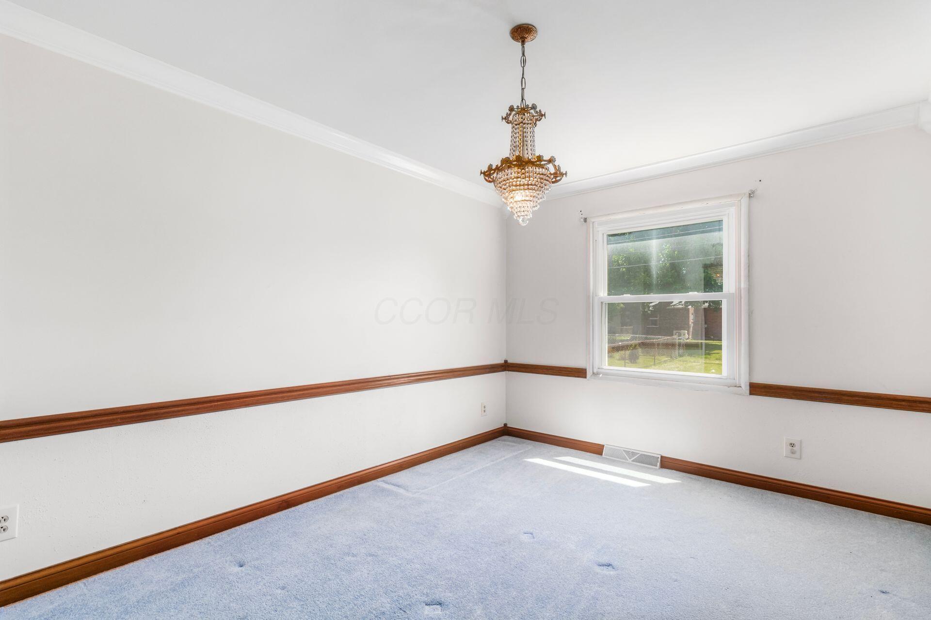 1720 Kenwick Road Columbus, OH 43209 - Photo 15 of 46