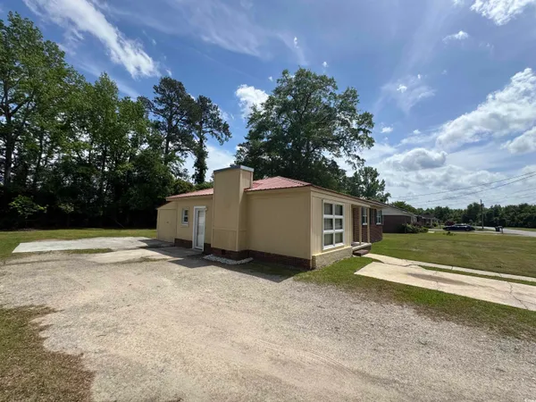 $119,000 | 143 Anderson Street, Lake City, SC 29560
