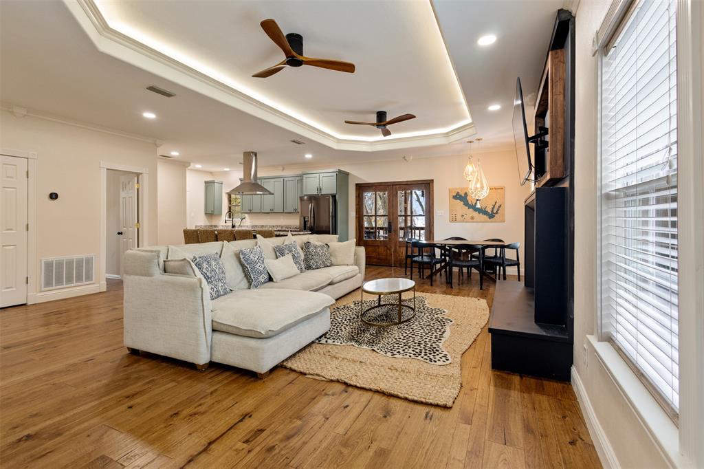 106 White Oak Mabank, TX 75156 - Photo 6 of 32 a living room with furniture and a large window
