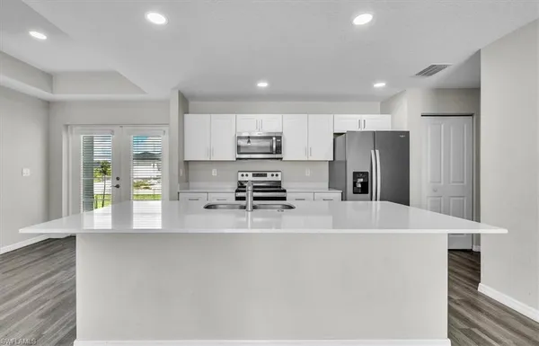 $2,250 | 412 Northeast 25th Street, Cape Coral, FL 33909