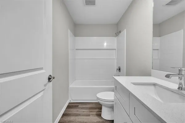 $2,250 | 412 Northeast 25th Street, Cape Coral, FL 33909