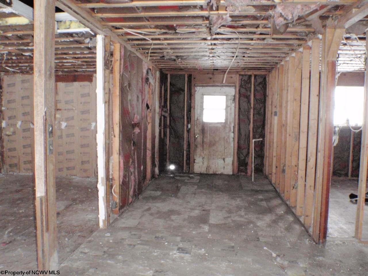 4489 Hudson Road Albright, WV 26519 - Photo 9 of 15 Gallery Image 9