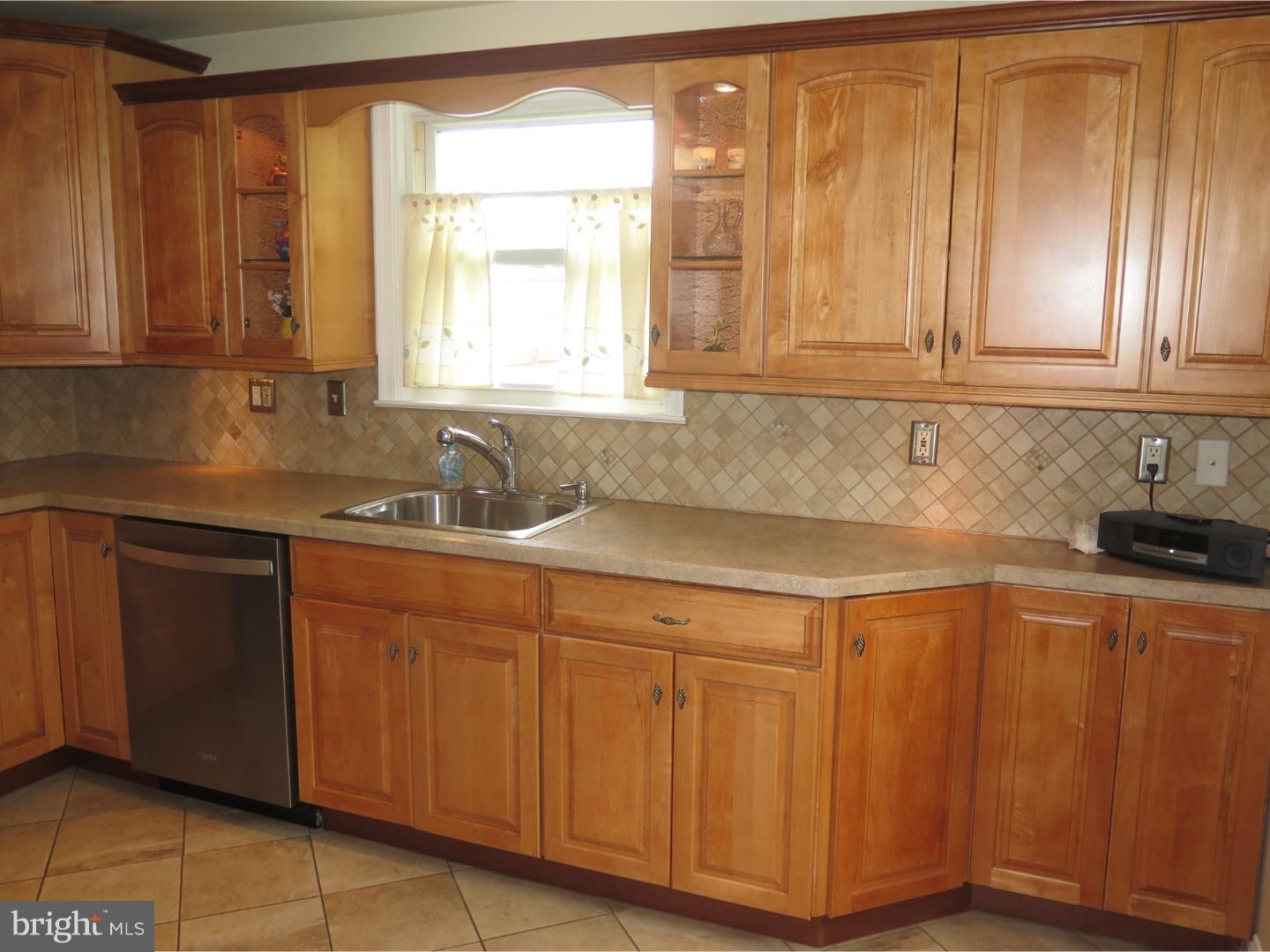 515 Michell Street Ridley Park, PA 19078 - Photo 8 of 24 Kitchen