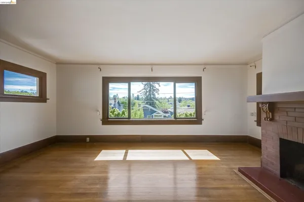 $1,199,000 | 5570 Taft Avenue, Oakland, CA 94618