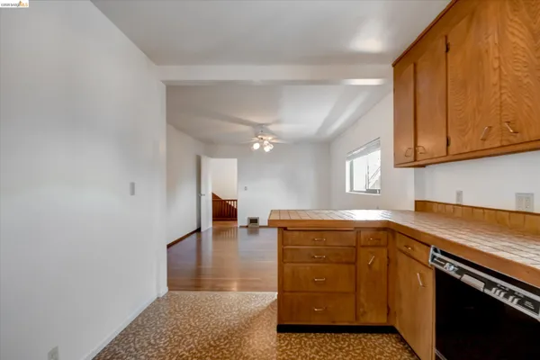 $1,199,000 | 5570 Taft Avenue, Oakland, CA 94618