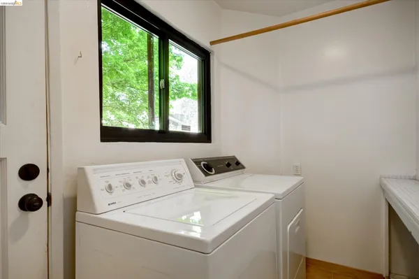 $1,199,000 | 5570 Taft Avenue, Oakland, CA 94618