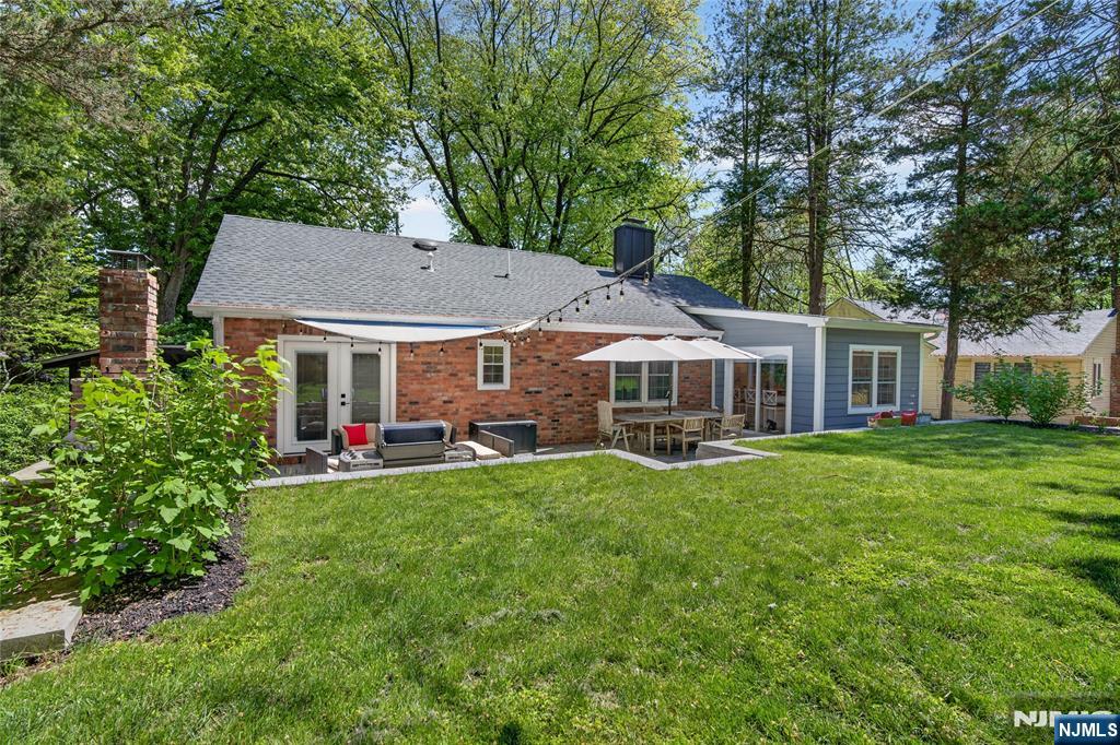 789 Kinderkamack Road Oradell, NJ 07649 - Photo 6 of 45