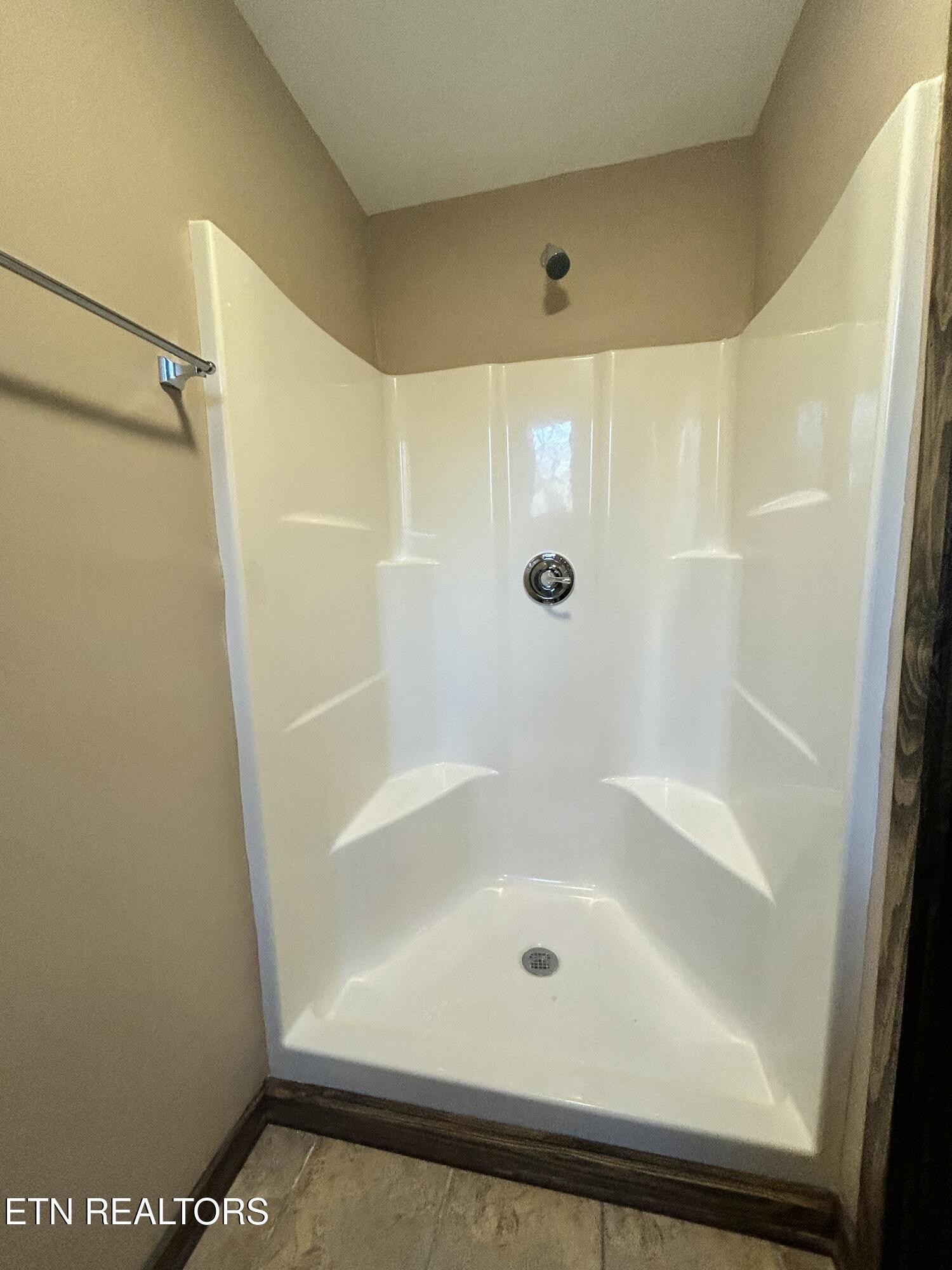 406 Woolsey Road Harriman, TN 37748 - Photo 31 of 37 Gallery Image 31