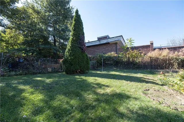 $150,000 | 2302 Bensonia Avenue, Pittsburgh, PA 15216