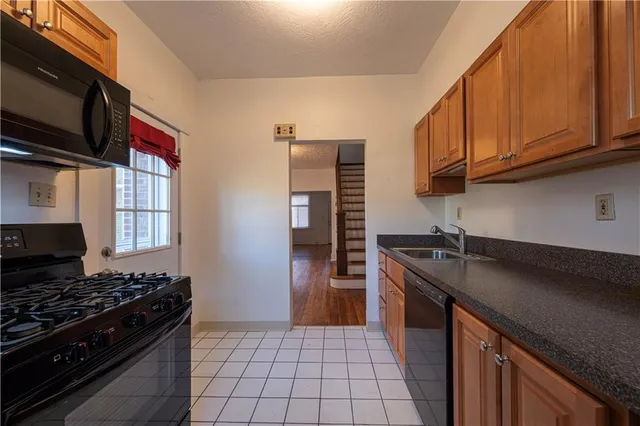 $150,000 | 2302 Bensonia Avenue, Pittsburgh, PA 15216