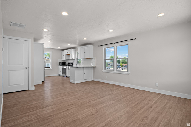 895 400 North Orem, UT 84057 - Photo 6 of 46