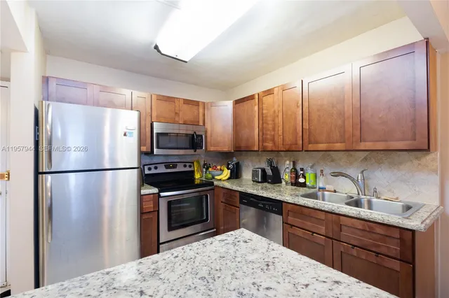 $1,850 | 501 Three Islands Boulevard, Unit 216, Hallandale Beach, FL 33009