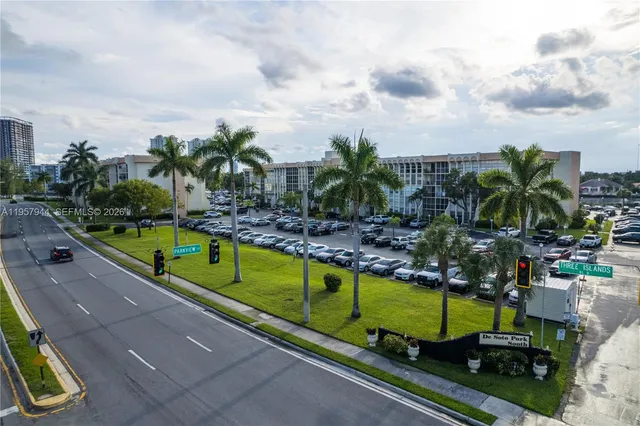 $1,850 | 501 Three Islands Boulevard, Unit 216, Hallandale Beach, FL 33009