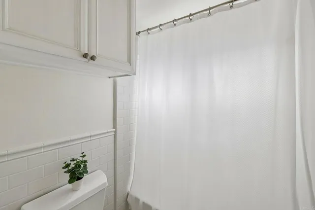 $635,000 | 4260 Sixth Avenue, San Diego, CA 92103