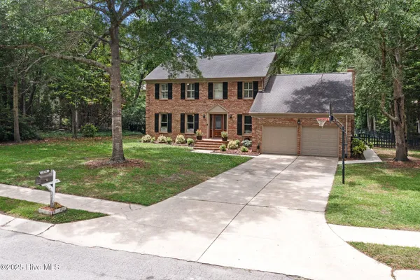 $2,500 | 939 Eton Drive, Jacksonville, NC 28546