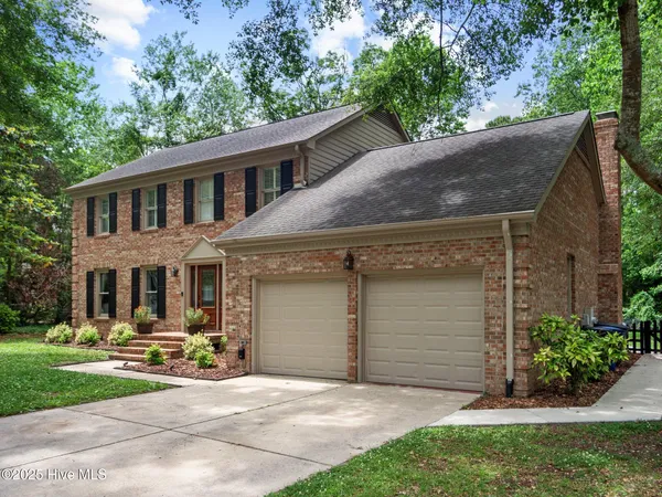$2,500 | 939 Eton Drive, Jacksonville, NC 28546