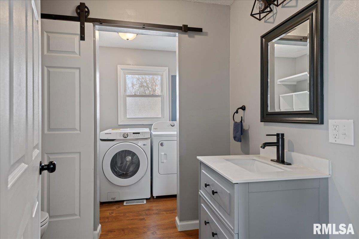 115 2nd Street Pawnee, IL 62558 - Photo 16 of 45