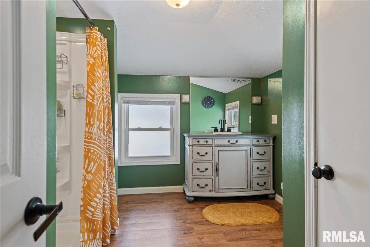 115 2nd Street Pawnee, IL 62558 - Photo 23 of 45