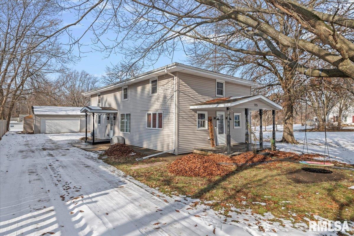 115 2nd Street Pawnee, IL 62558 - Photo 3 of 45