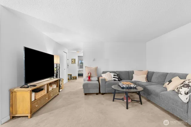 $309,999 | 7324 Skyview Lane North, Unit N202, Tacoma, WA 98406