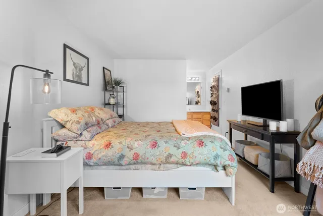 $309,999 | 7324 Skyview Lane North, Unit N202, Tacoma, WA 98406