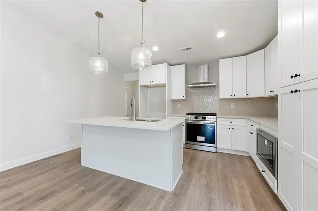 $689,900 | 719 Helen Street Northwest, Marietta, GA 30064