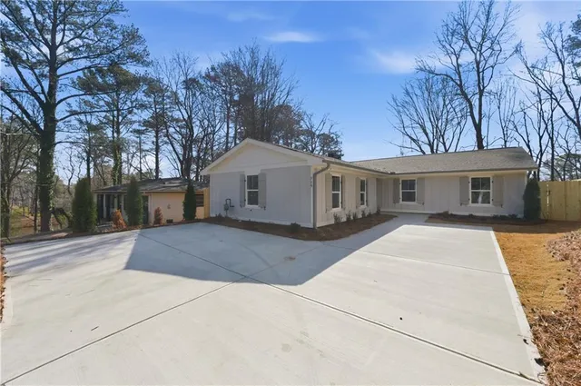 $689,900 | 719 Helen Street Northwest, Marietta, GA 30064