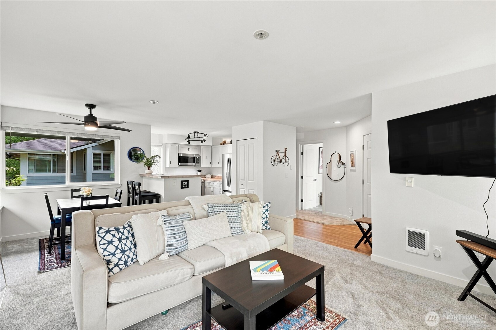 3903 243rd Place Southeast, Unit N301 Bothell, WA 98021 - Photo 7 of 35 Gallery Image 7