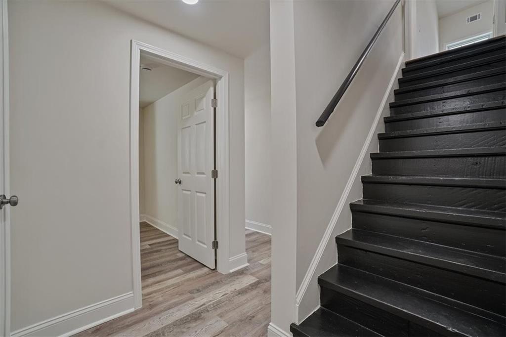 3062 Katherine Valley Road Decatur, GA 30032 - Photo 43 of 61 a view of an entryway